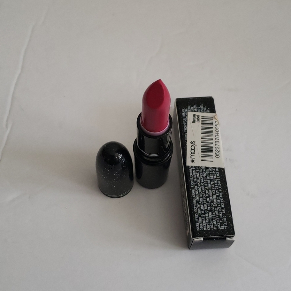 Mac cosmetics lipstick